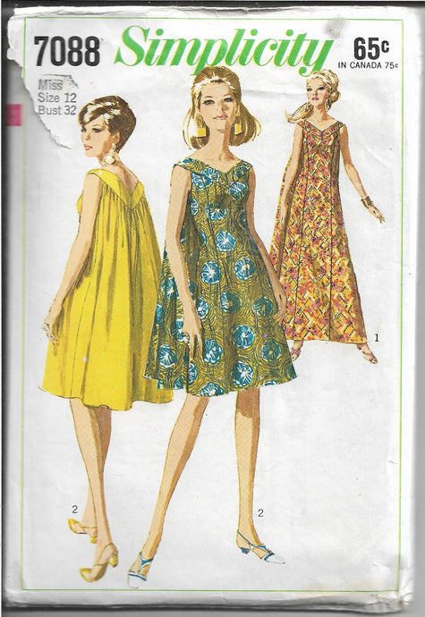 Simplicity 7088 Ladies Muu-Muu Dress Vintage Sewing Pattern 1960's - VintageStitching - Vintage Sewing Patterns